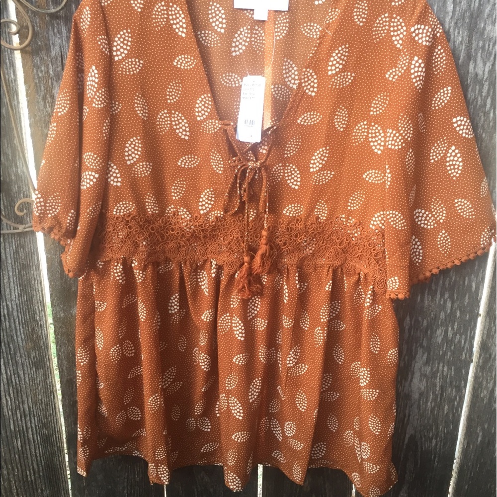 NWT..WEEKEND SUSANNE BETRO COPPER TOP